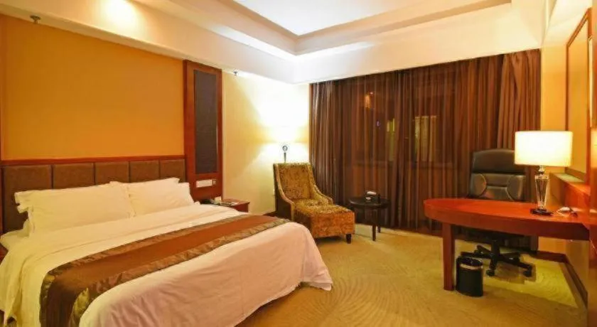 Bed in The Bmc Hotel