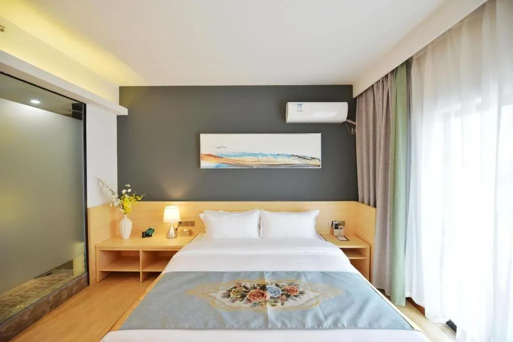 Bed in Mercure Styles Hotel Meizhou