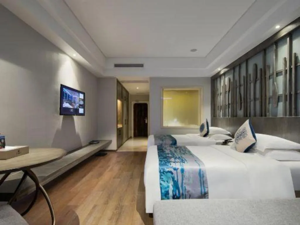 HuangMa holiday yacht view sea resort hotel