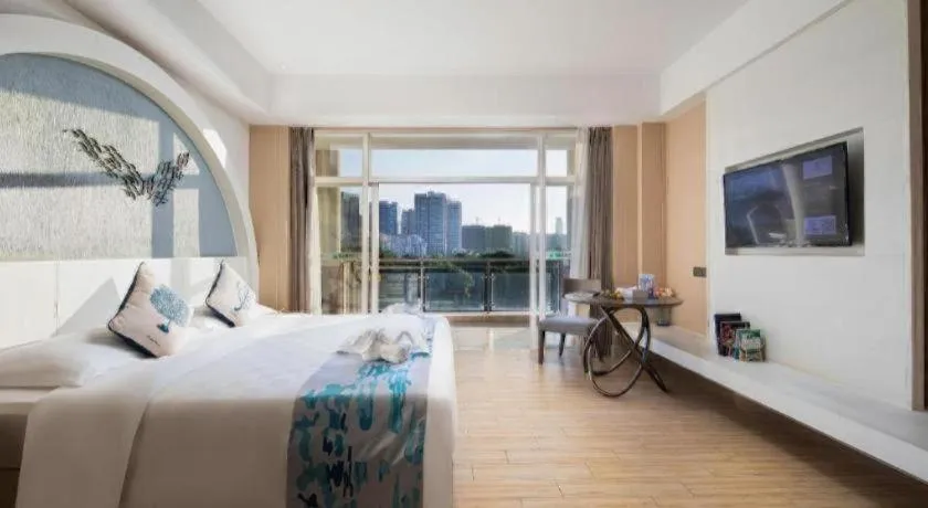 Bed in HuangMa holiday yacht view sea resort hotel