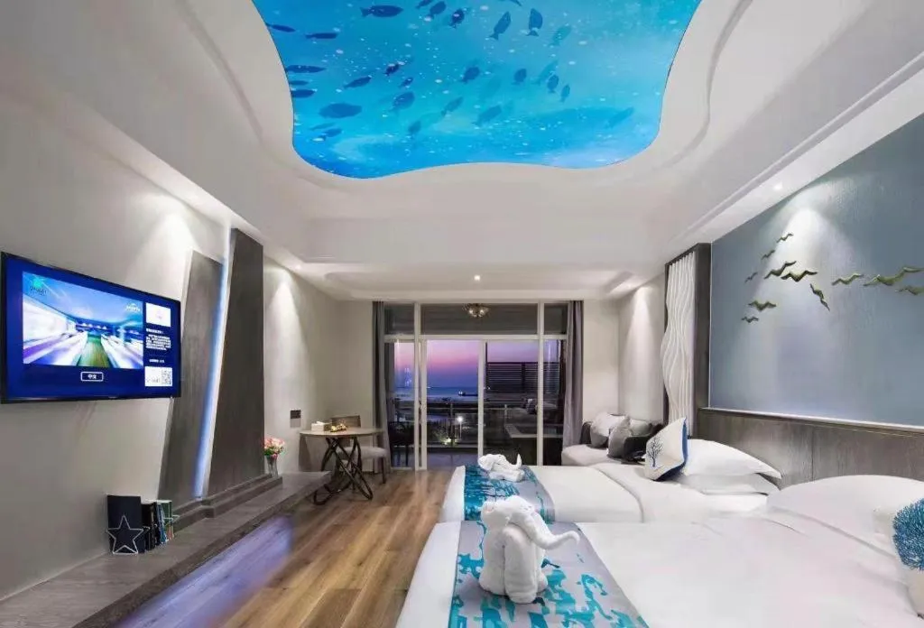 Bed in HuangMa holiday yacht view sea resort hotel