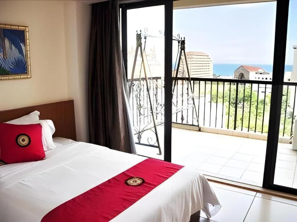 Bed in Yuhai International Resort Hotel