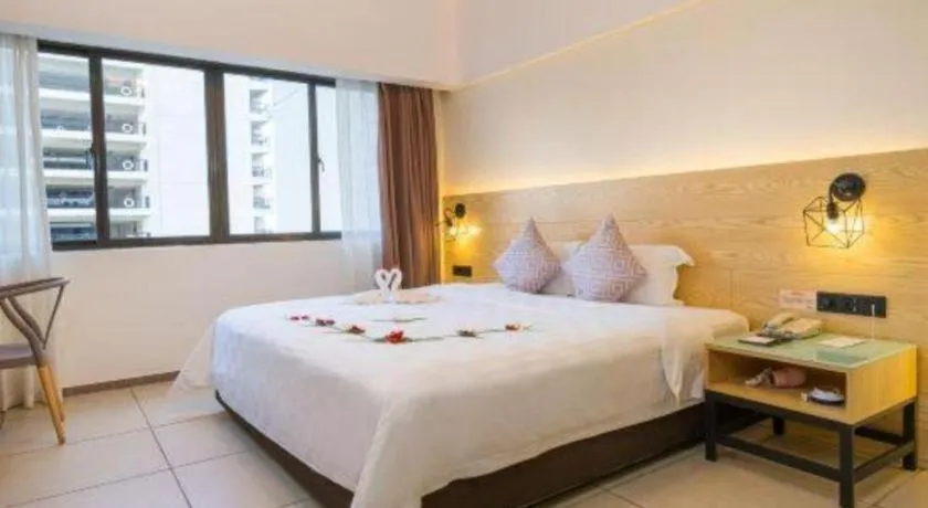 Bed in Yuhai International Resort Hotel