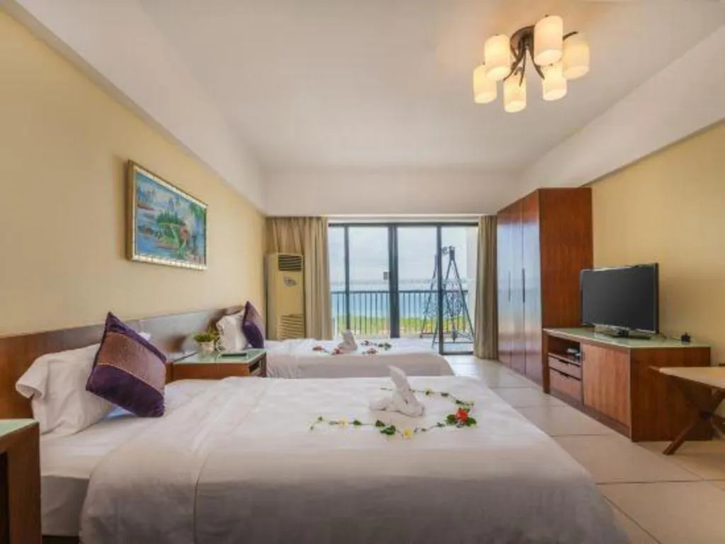 Bed in Yuhai International Resort Hotel