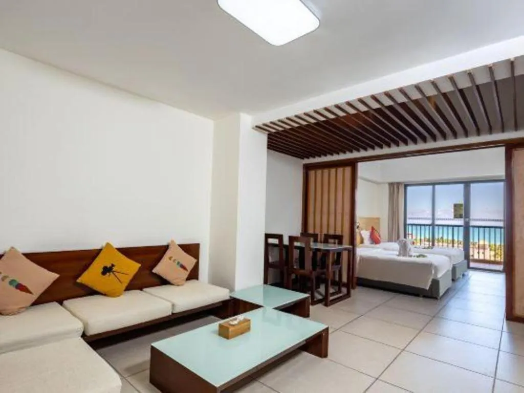 Bed in Yuhai International Resort Hotel