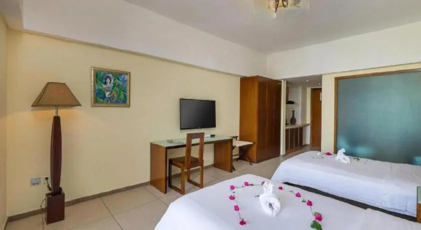 Bed in Yuhai International Resort Hotel