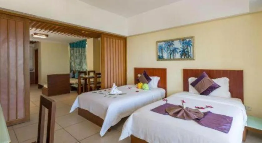 Bed in Yuhai International Resort Hotel