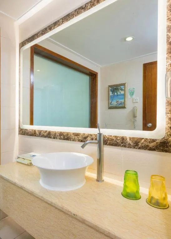 Yuhai International Resort Hotel