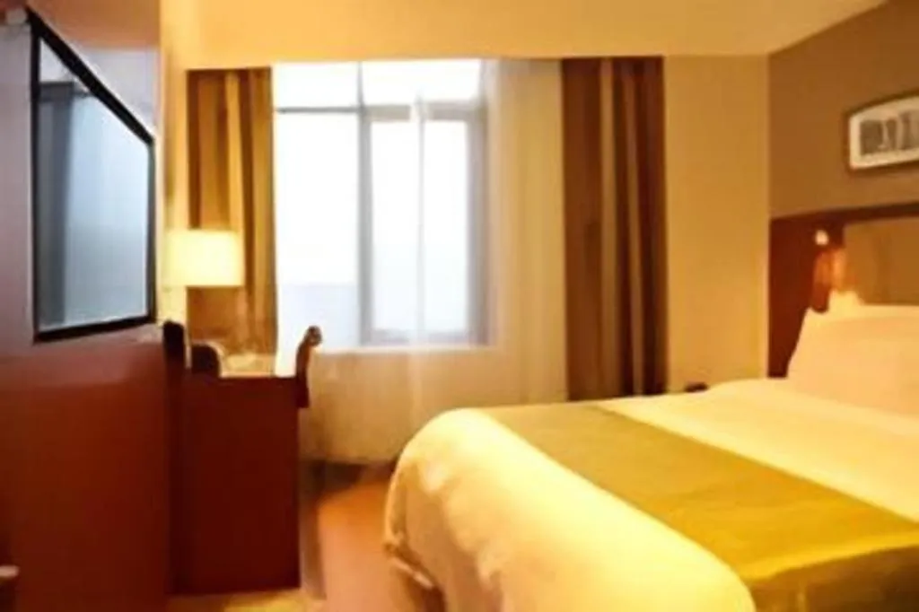 Bed in Yitel Hotel Shanghai Hongqiao Linkong Industrial Park Songhong Road Metro Station