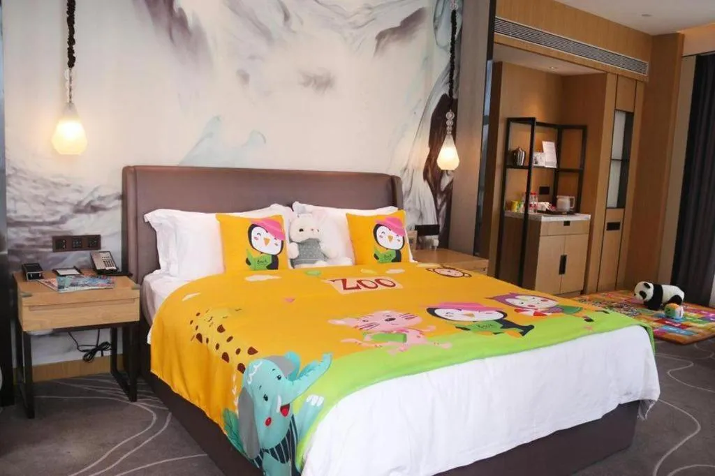 Bed in ZHONG DING HOTEL