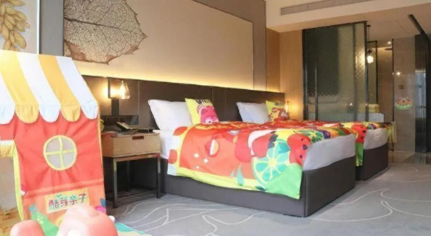 Bed in ZHONG DING HOTEL
