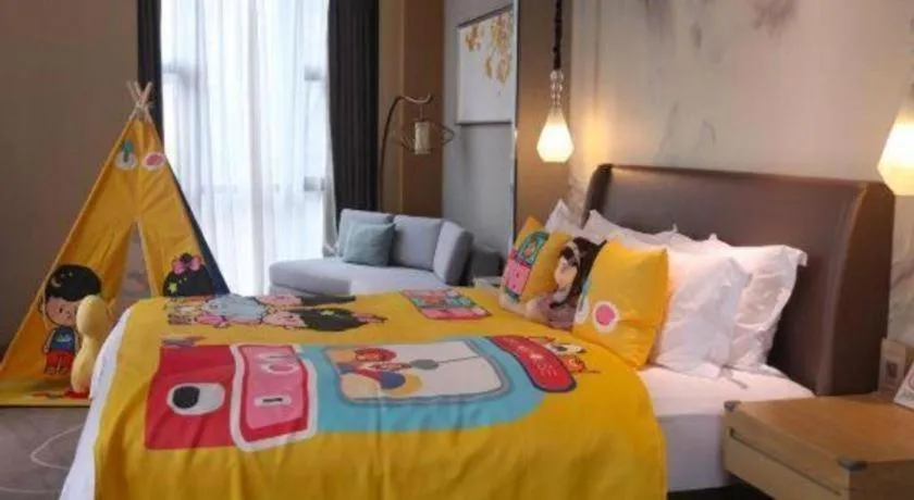 Bed in ZHONG DING HOTEL