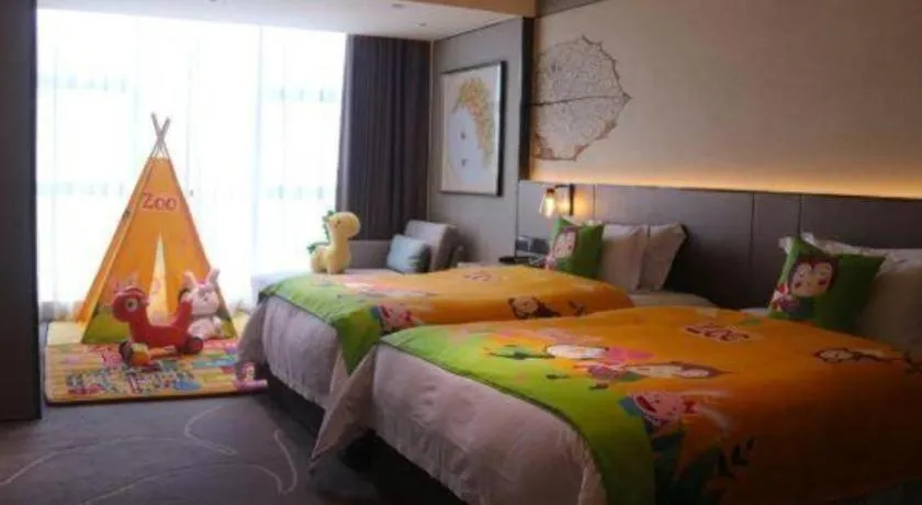 Bed in ZHONG DING HOTEL