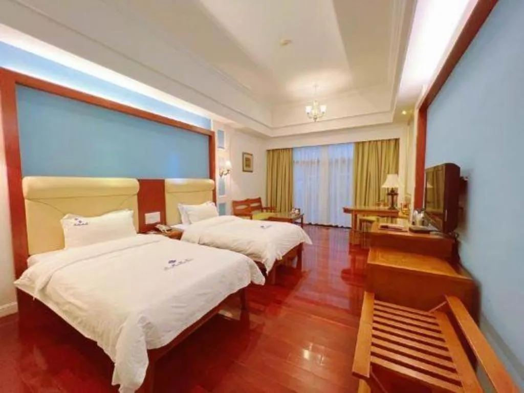Bed in Shaoguan Palace International Resorts