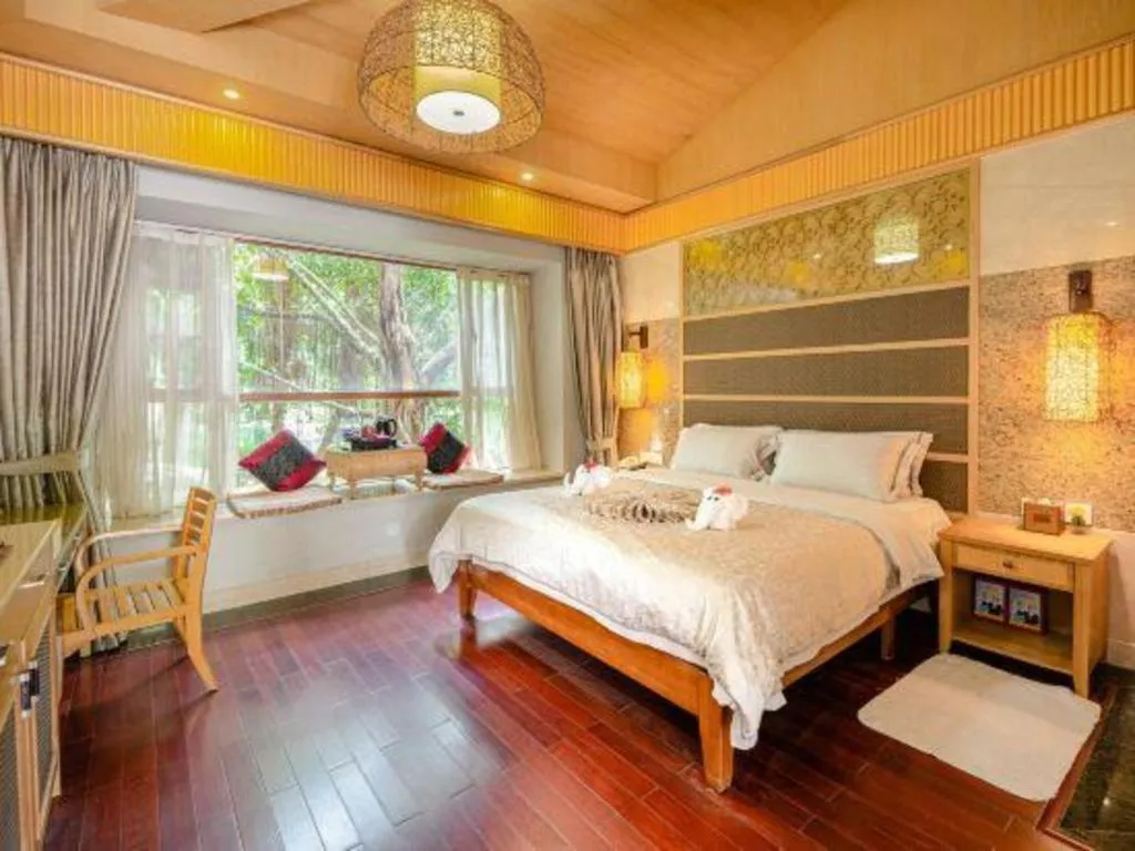 Bed in Shaoguan Palace International Resorts