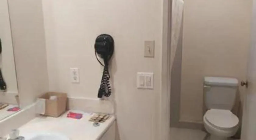 Days Inn by Wyndham Hemet