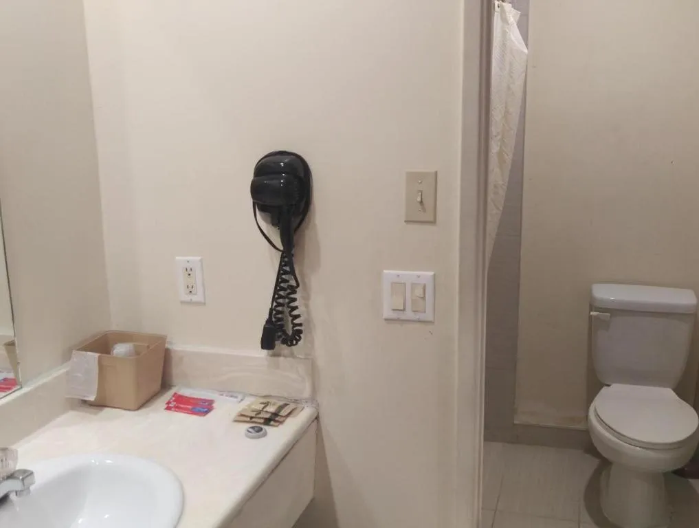 Days Inn by Wyndham Hemet