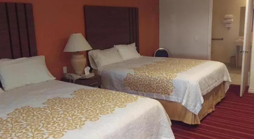 Bed in Days Inn by Wyndham Hemet Bed in Days Inn by Wyndham Hemet