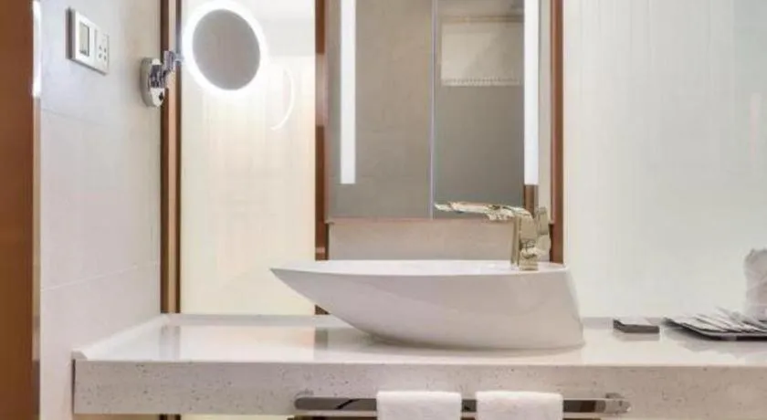 Lavande Hotels·Guangzhou Jiahe Wanggang Metro Station