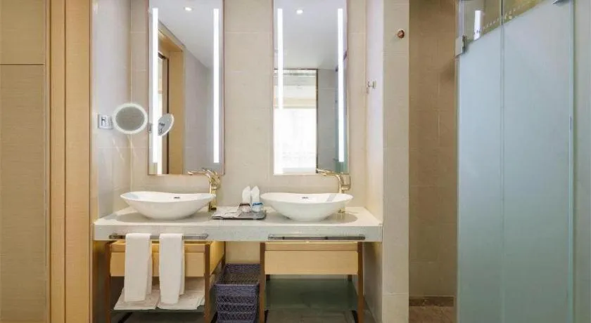 Lavande Hotels·Guangzhou Jiahe Wanggang Metro Station