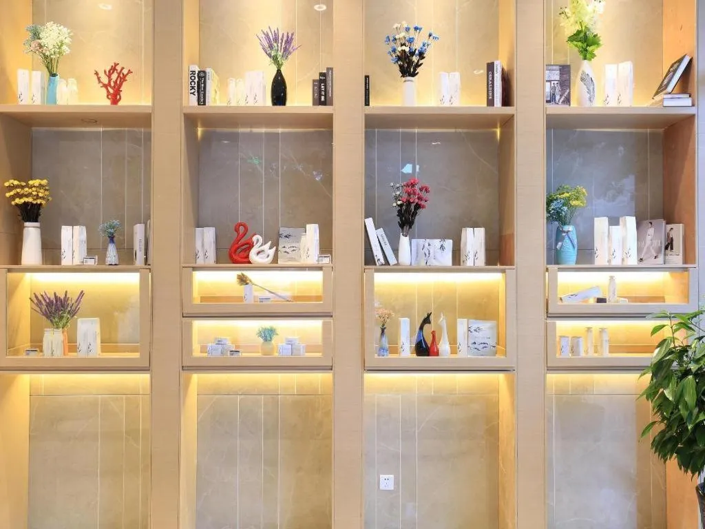 Lavande Hotels·Guangzhou Jiahe Wanggang Metro Station