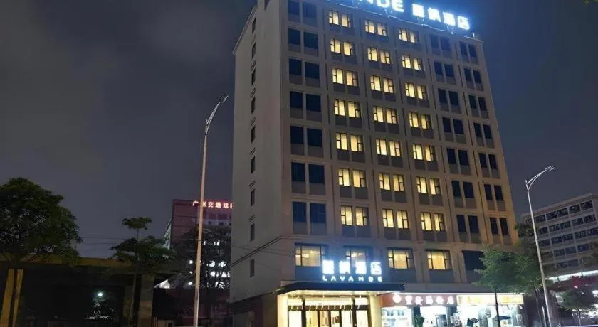 Lavande Hotels·Guangzhou Jiahe Wanggang Metro Station