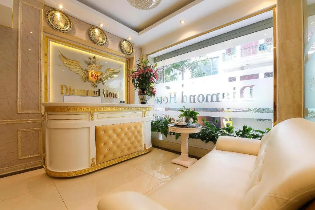 OYO 199 Diamond Hotel