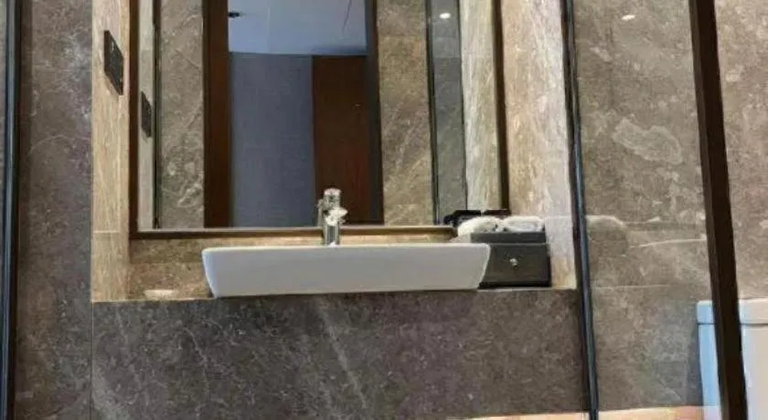 Ramada Encore by Wyndham Wuhan Caidian