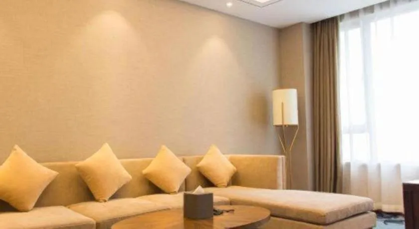 Ramada Encore by Wyndham Wuhan Caidian