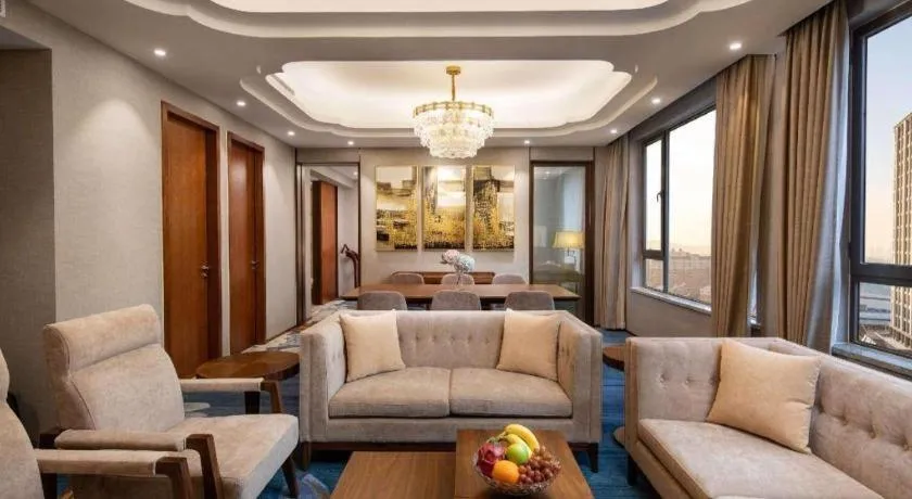 Ramada Encore by Wyndham Wuhan Caidian