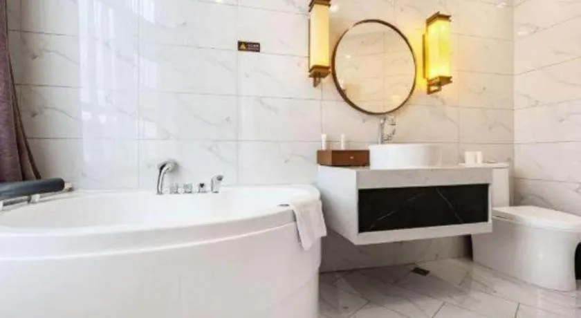 Metropolo Hotel YunNan Shangri-la Karma Dan Songzanlin Temple