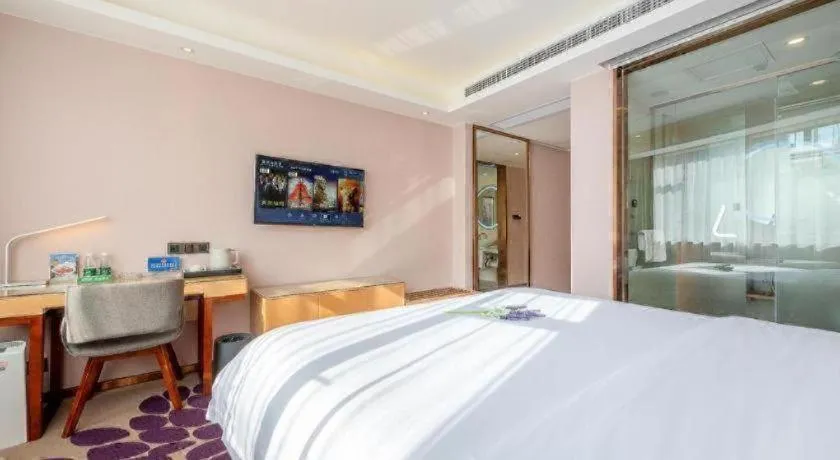 Bed in Lavande Hotel·Guilin Yangshuo Xi Street