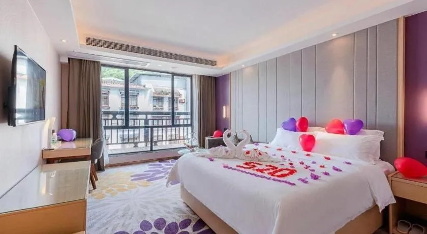 Bed in Lavande Hotel·Guilin Yangshuo Xi Street