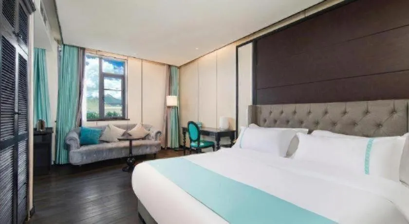 Bed in Xana Hotelle Lhasa Potala Palace Beijing Middle Road