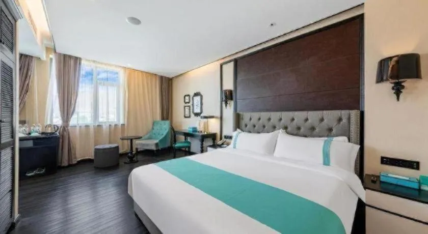 Bed in Xana Hotelle Lhasa Potala Palace Beijing Middle Road