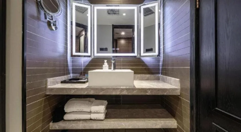 Xana Hotelle Lhasa Potala Palace Beijing Middle Road