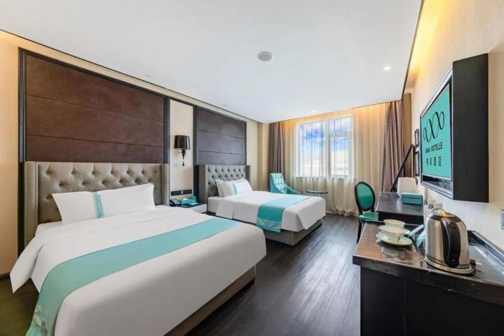 Bed in Xana Hotelle Lhasa Potala Palace Beijing Middle Road