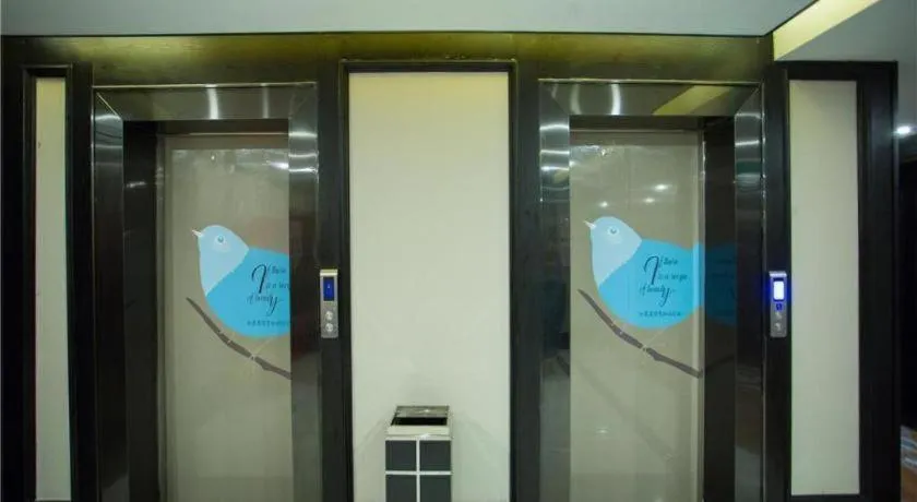 Xana Hotelle Lhasa Potala Palace Beijing Middle Road