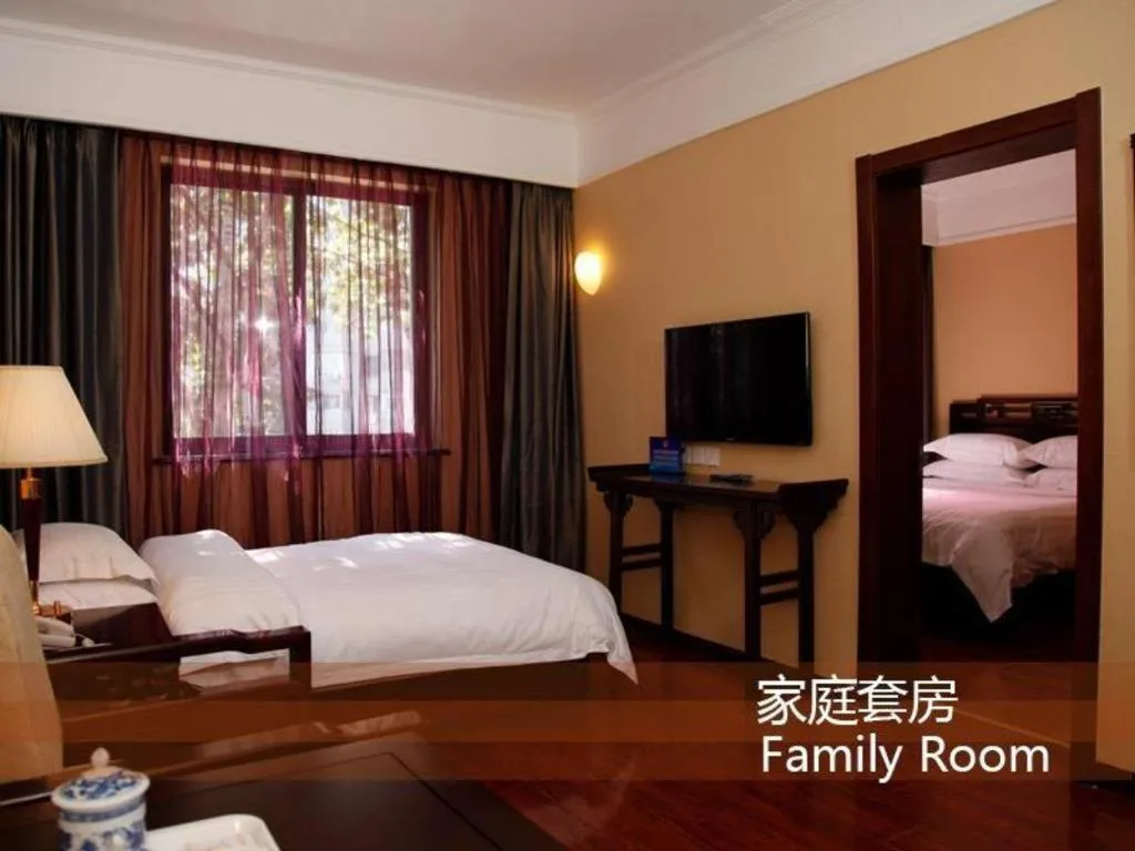 Hujialou Hot Spring Hotel