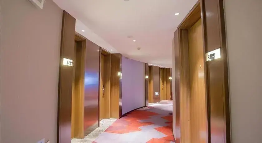 Bed in Borrman Hotel Nanning Railway Station Bed in Borrman Hotel Nanning Railway Station