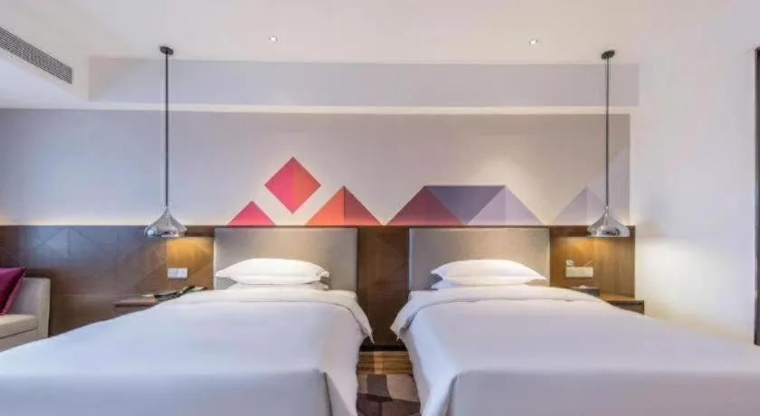 Bed in Borrman Hotel Nanning Railway Station