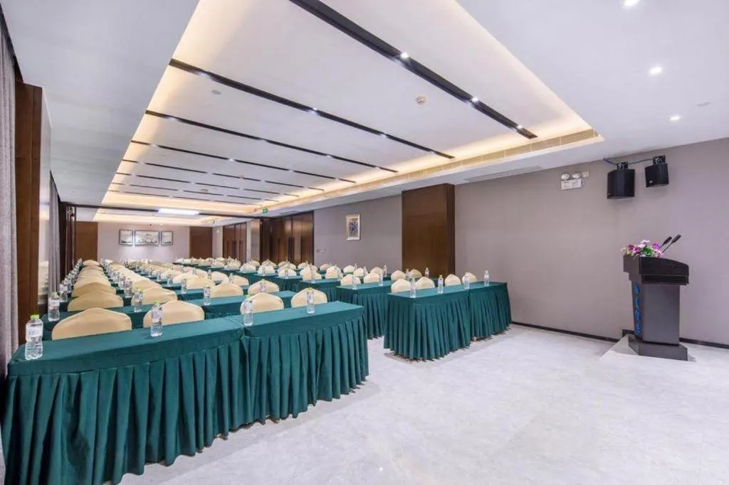 Borrman Hotel Nanning Railway Station