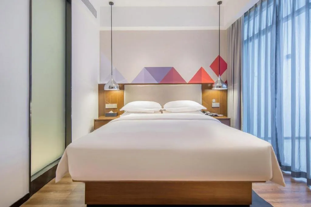 Bed in Borrman Hotel Nanning Railway Station