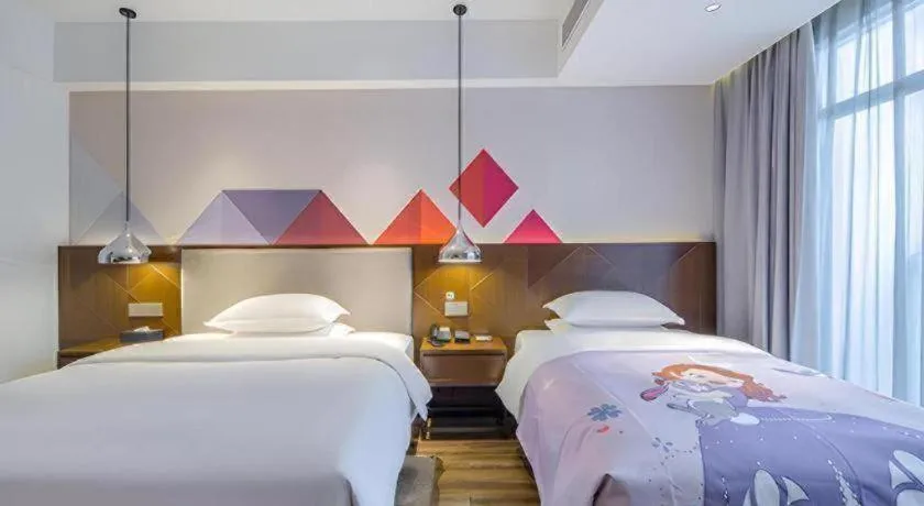 Bed in Borrman Hotel Nanning Railway Station