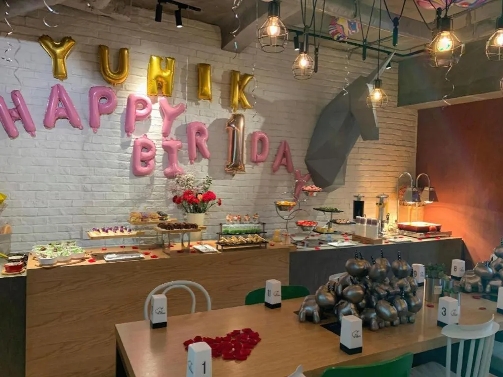 YUNIK-Shanghai Zhongshan Park Yan'an Xi Road