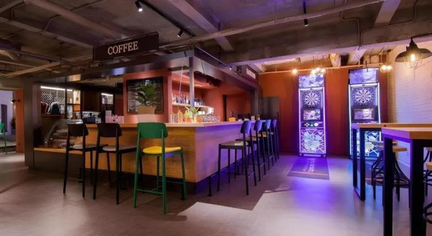 YUNIK-Shanghai Zhongshan Park Yan'an Xi Road