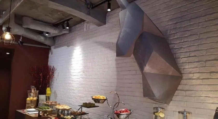 YUNIK-Shanghai Zhongshan Park Yan'an Xi Road