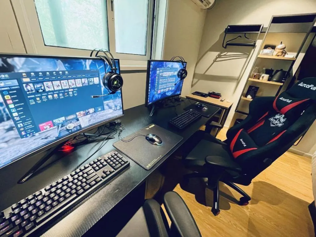 YUNIK-Shanghai Zhongshan Park Yan'an Xi Road