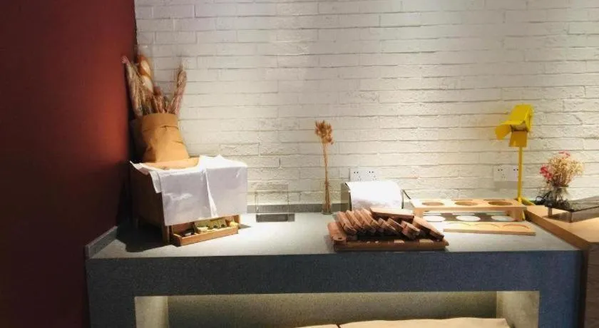 YUNIK-Shanghai Zhongshan Park Yan'an Xi Road