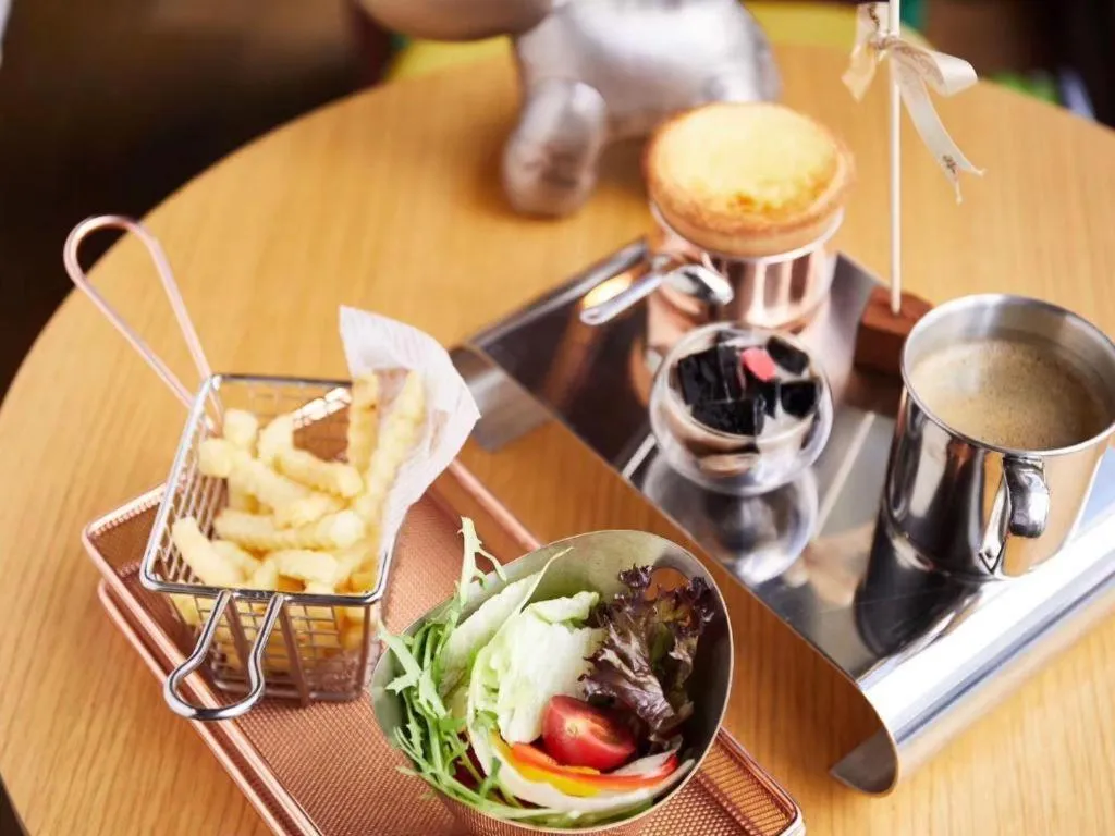 YUNIK-Shanghai Zhongshan Park Yan'an Xi Road